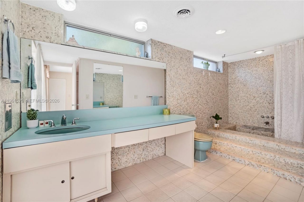 612 N 46th Ave , Hollywood, FL 33021 Photo