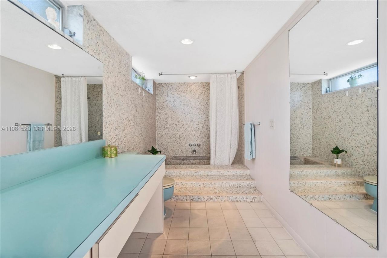 612 N 46th Ave , Hollywood, FL 33021 Photo