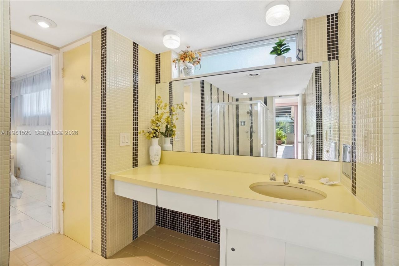 612 N 46th Ave , Hollywood, FL 33021 Photo