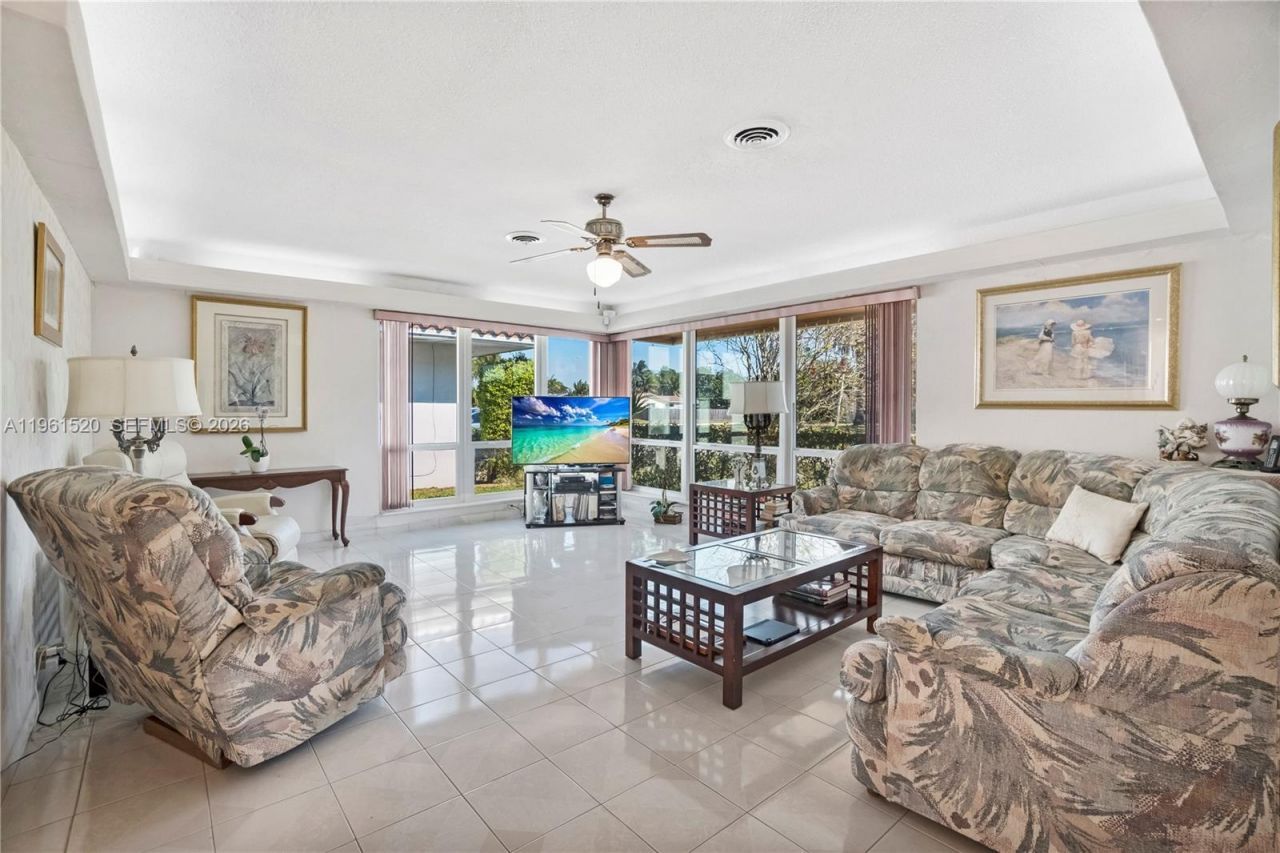 612 N 46th Ave , Hollywood, FL 33021 Photo