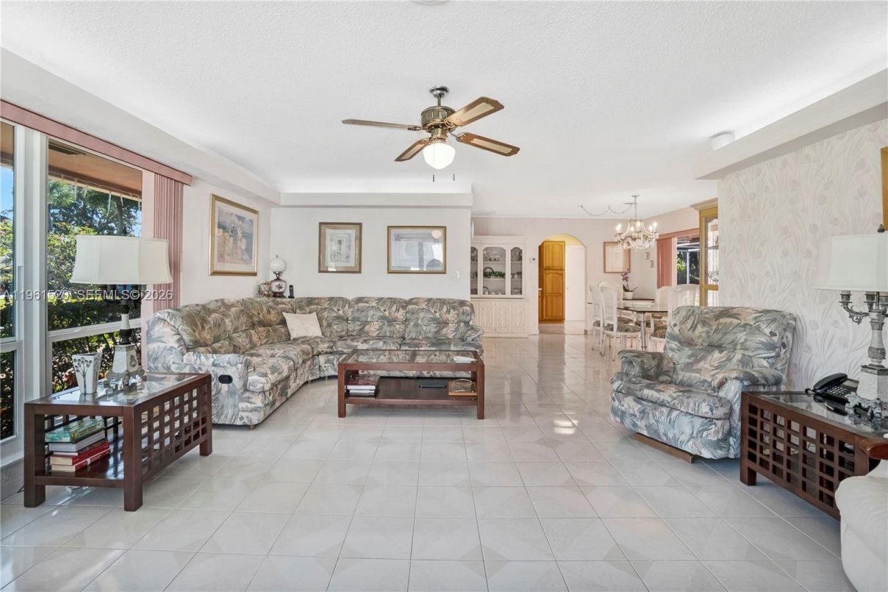 612 N 46th Ave , Hollywood, FL 33021 Photo