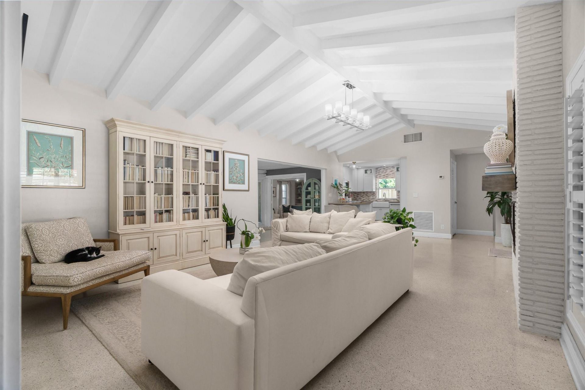 2740 NE 27th Court, Fort Lauderdale, FL 33306 Photo