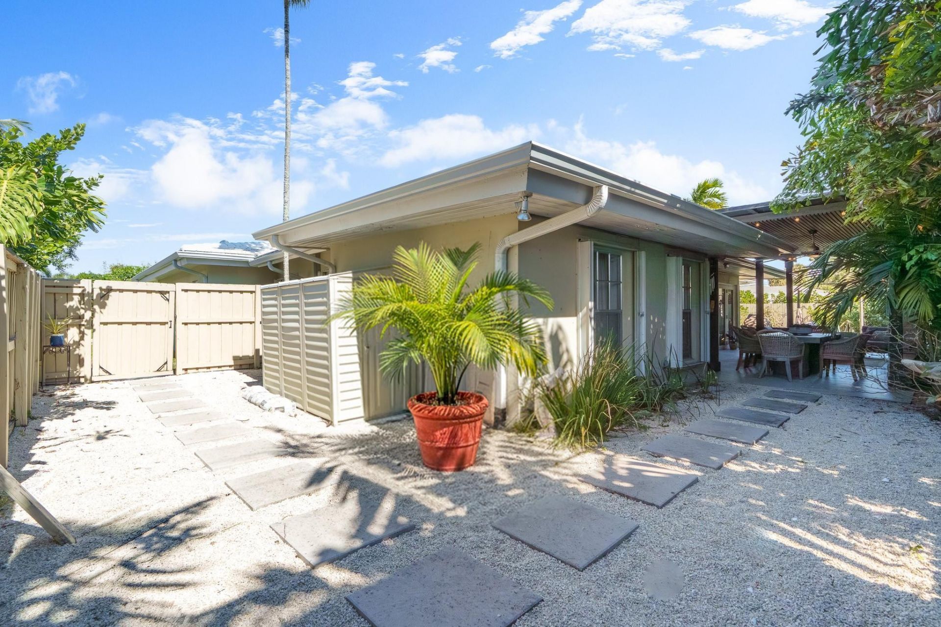 2740 NE 27th Court, Fort Lauderdale, FL 33306 Photo