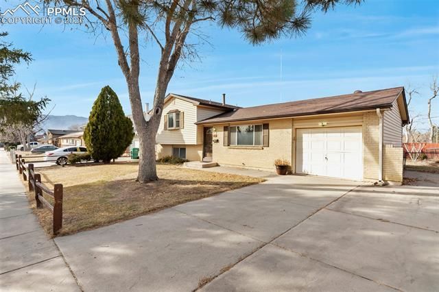 1025 Rainier Drive, Colorado Springs, CO 80910 Main Photo