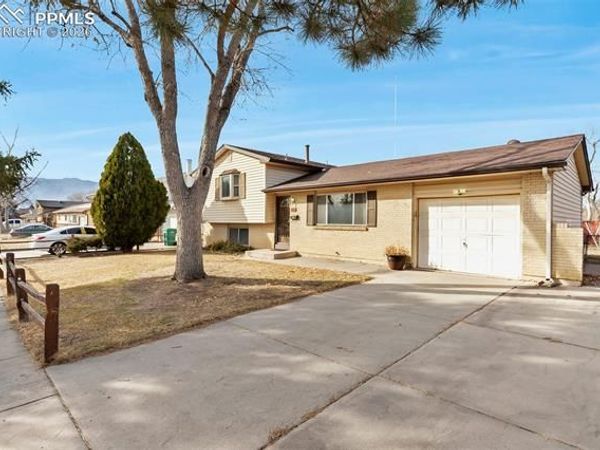 1025 Rainier Drive, Colorado Springs, CO 80910