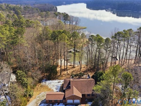 9259 Eagle Cove Circle, Petersburg, VA 23803