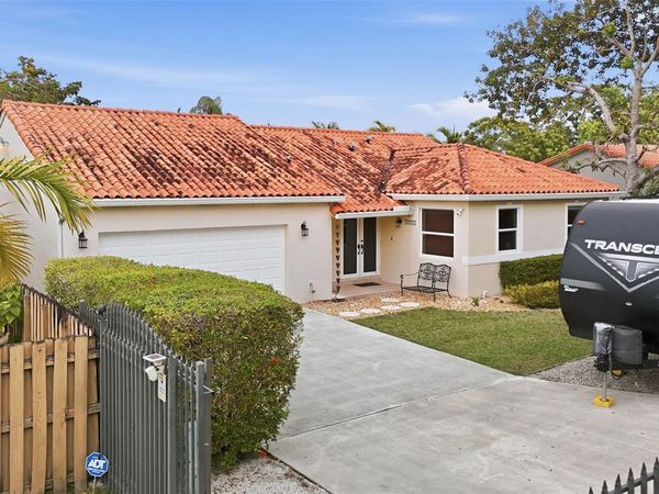 16921 SW 92nd Court, Palmetto Bay, FL 33157