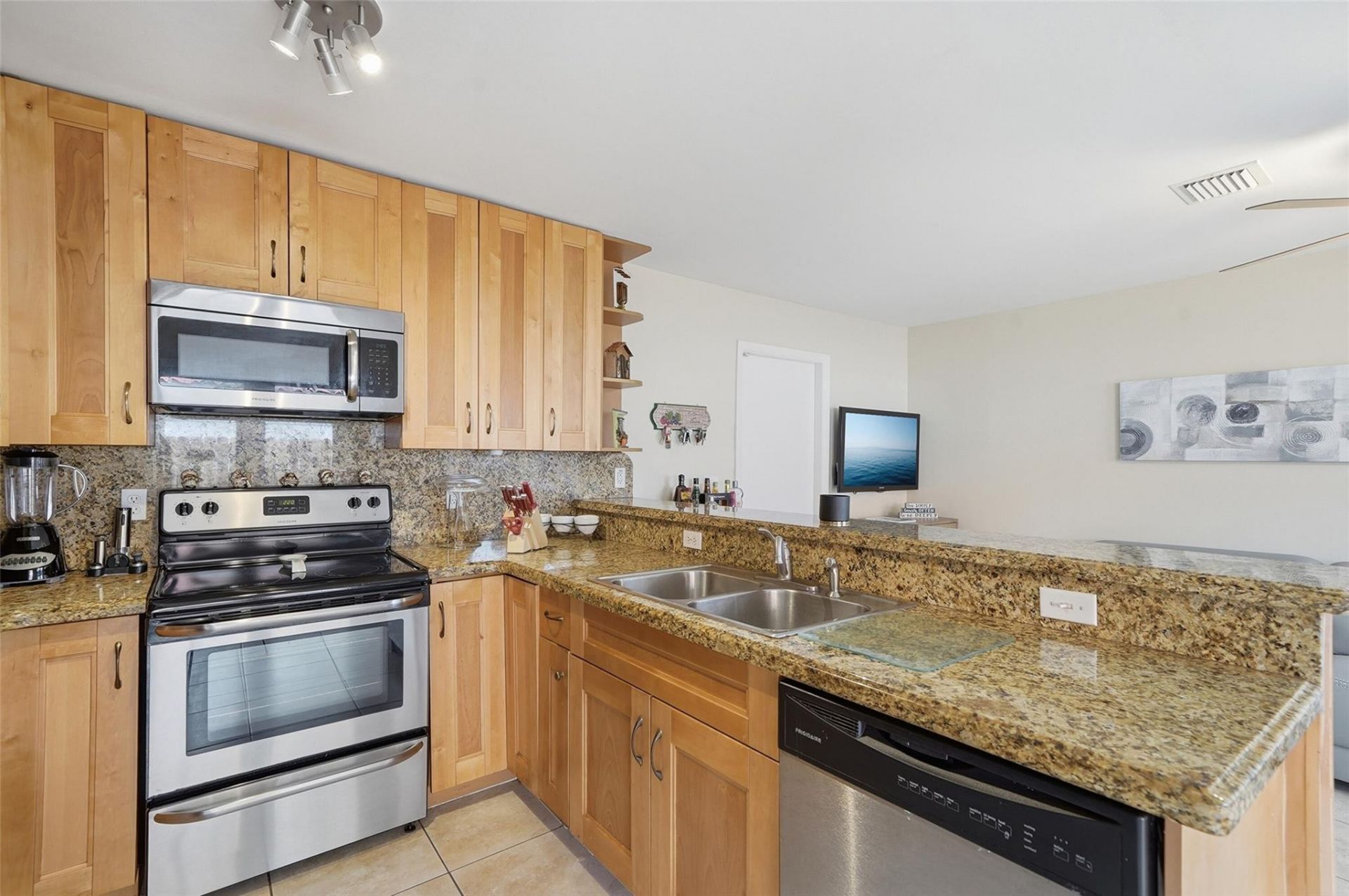 16921 SW 92nd Court, Palmetto Bay, FL 33157 Photo