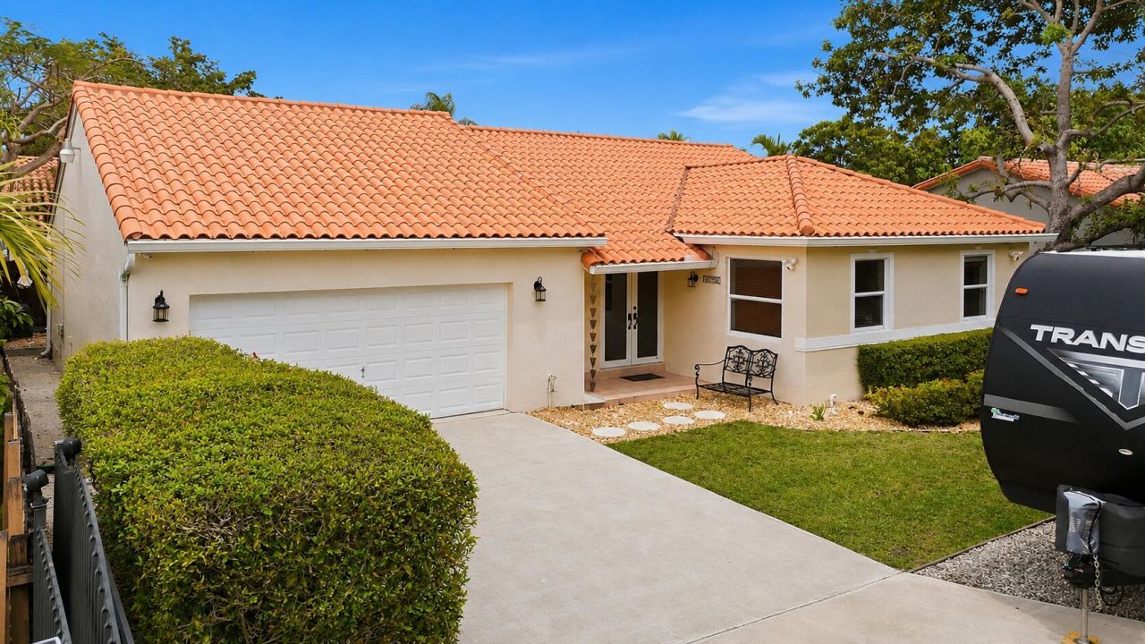 16921 SW 92nd Court, Palmetto Bay, FL 33157 Photo