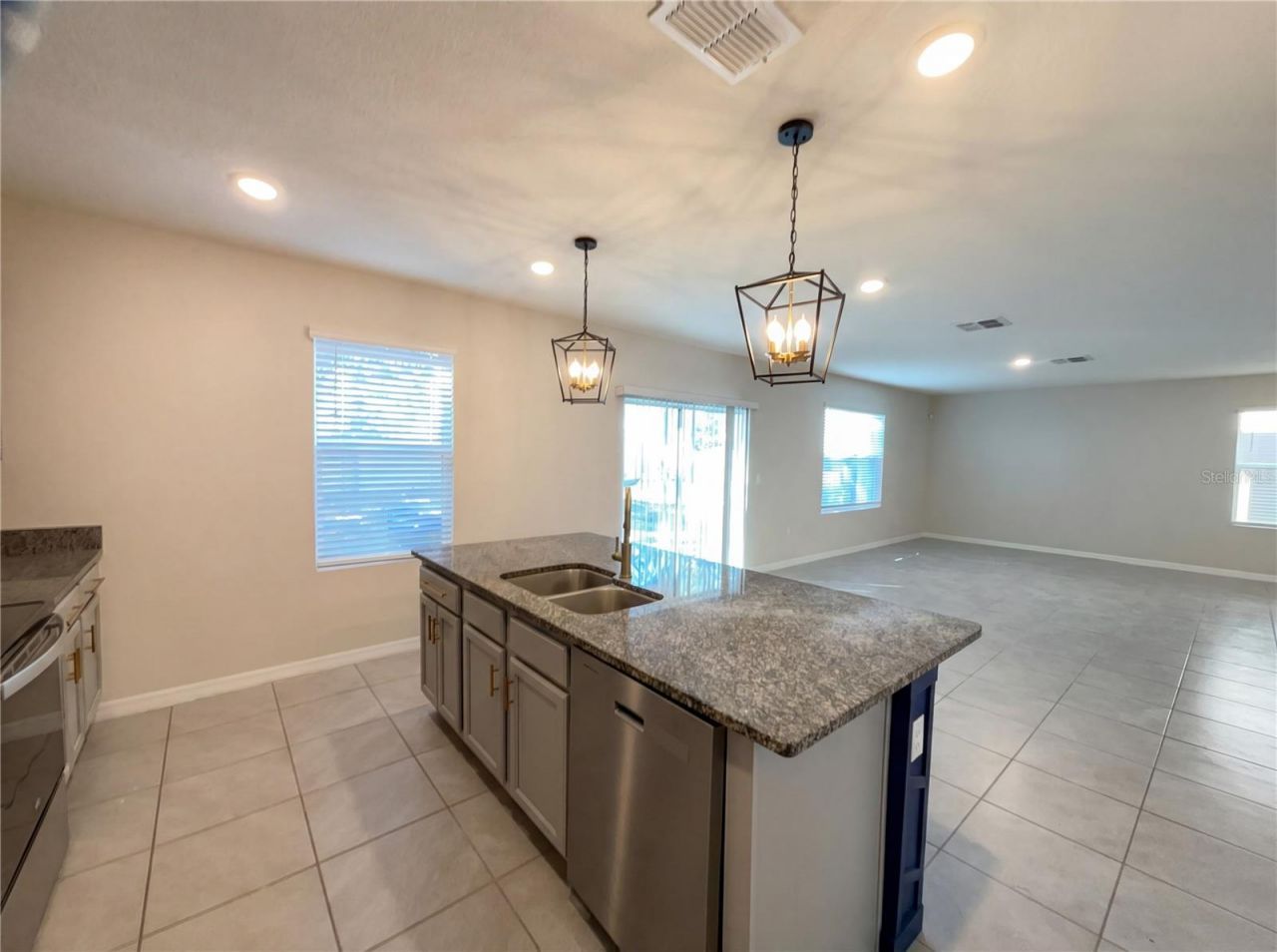 11327 Amber Ridge Drive, Zellwood, FL 32798 Photo