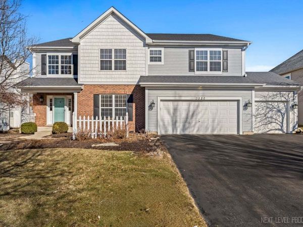 3520 Timber Creek Lane, Naperville, IL 60565