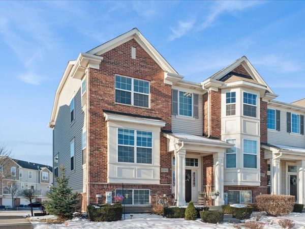 6540 Lilac Boulevard, Hanover Park, IL 60133