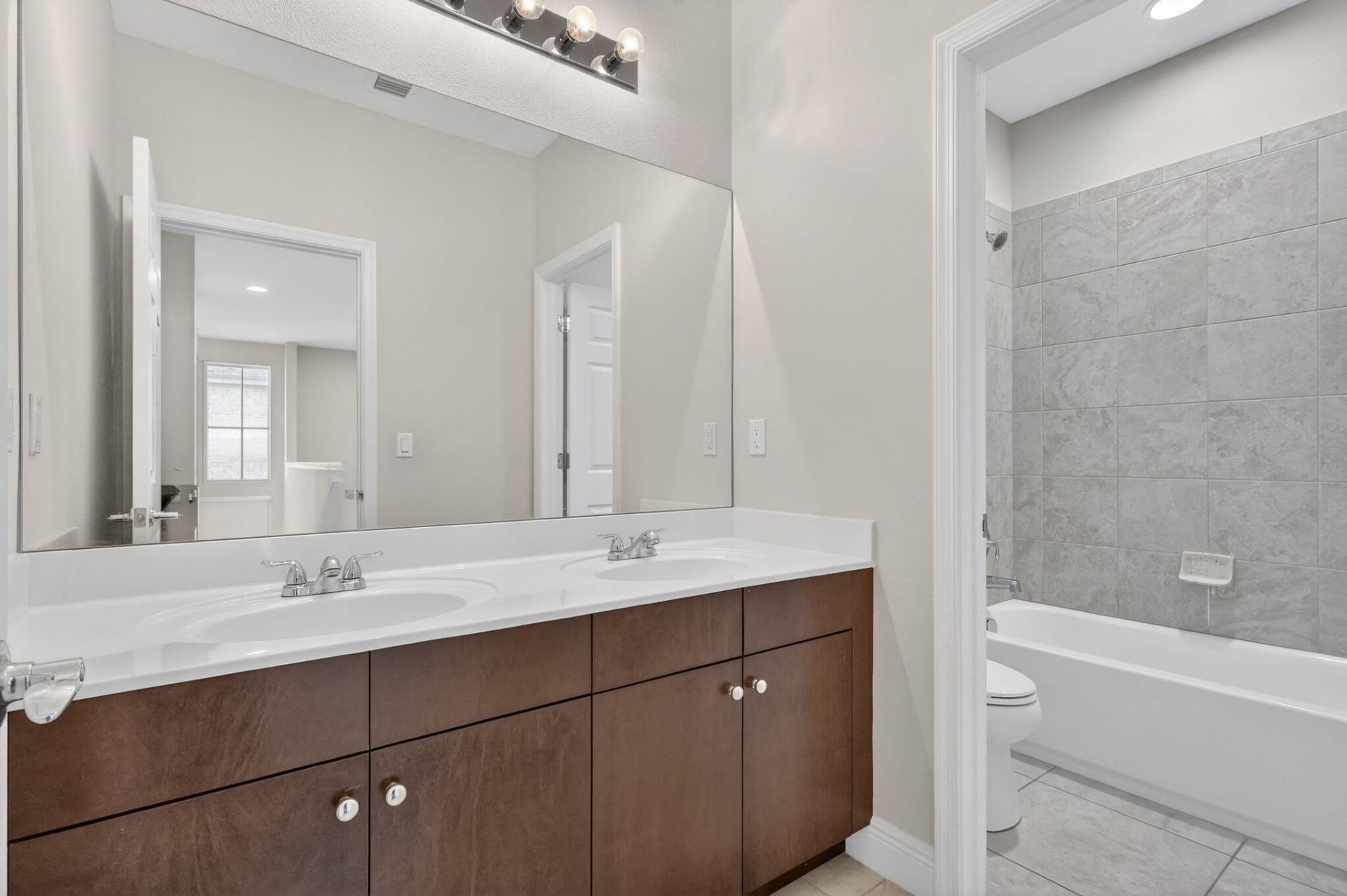 1609 NW Cataluna Cir Circle, Port Saint Lucie, FL 34986 Photo