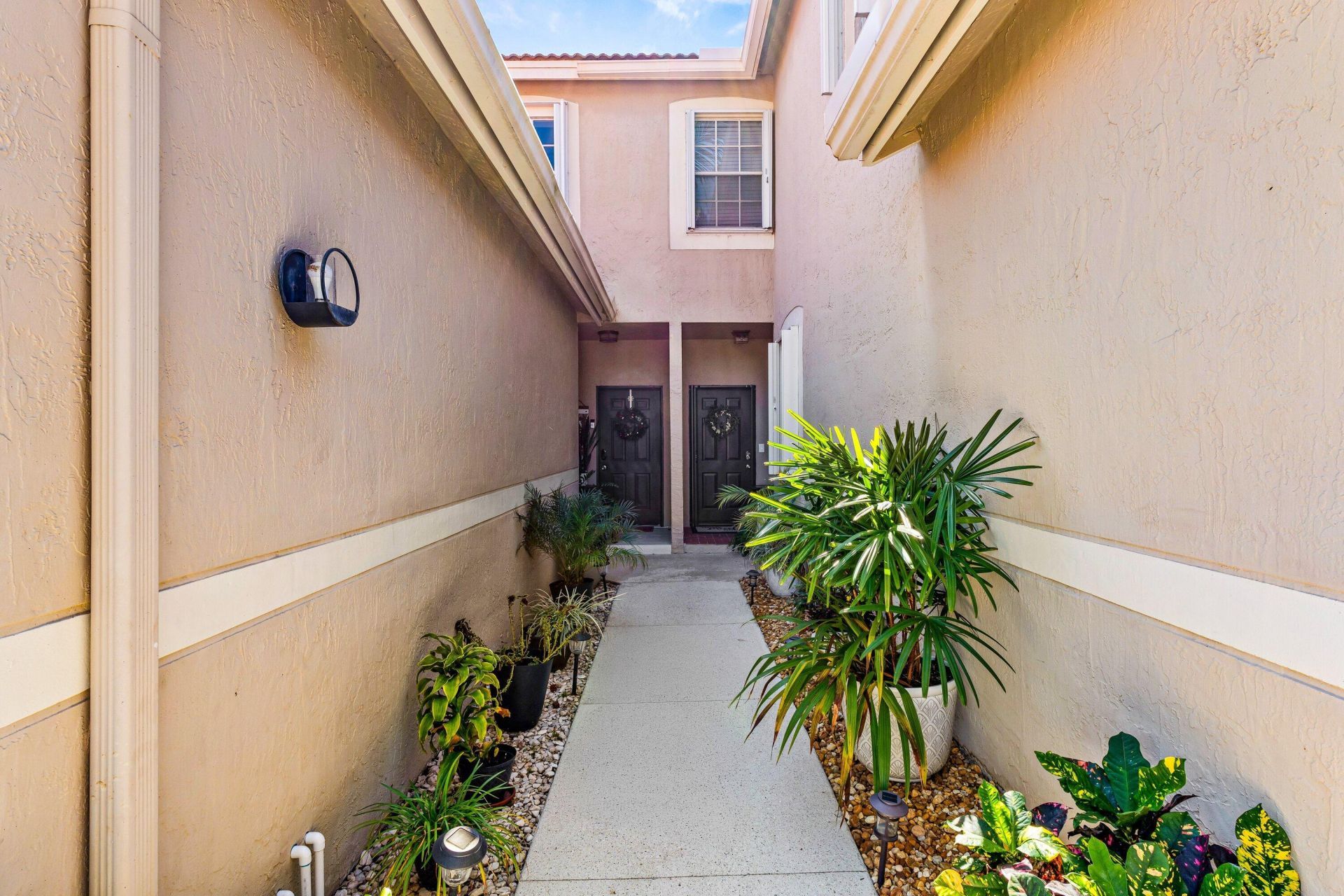 710 Sorrento Drive, Weston, FL 33326 Photo