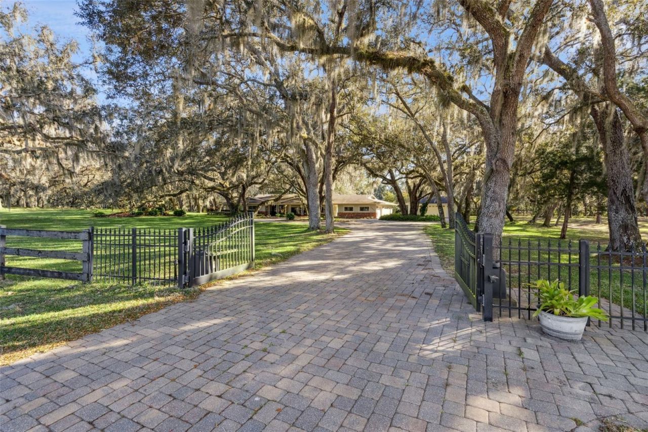 1055 Brumley Road, Chuluota, FL 32766 Photo