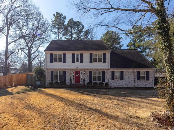 8985 LATIMER DR, Germantown, TN 38139