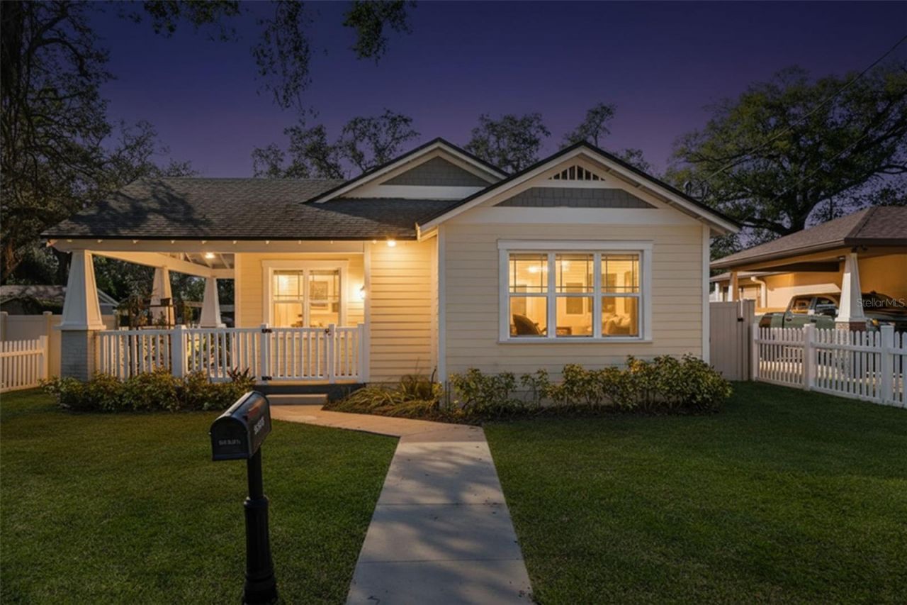 5202 N 10th Street, Tampa, FL 33603 Main Photo