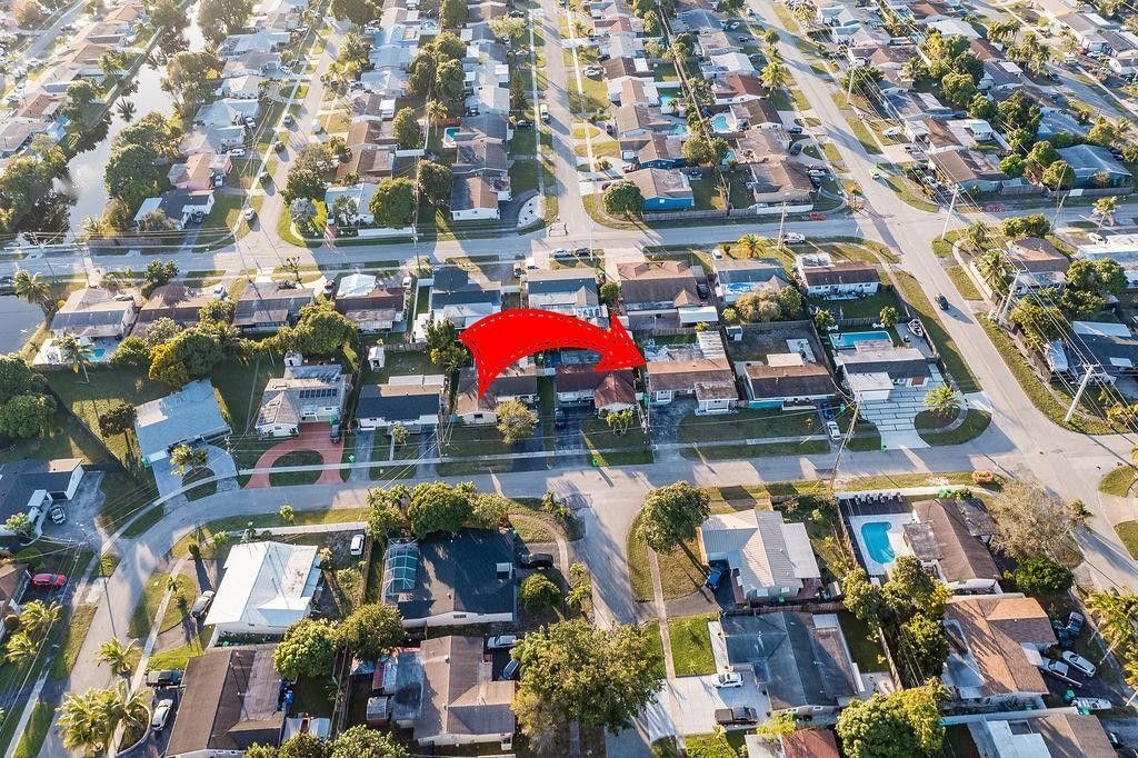 2501 NW 84th Way, Sunrise, FL 33322 Photo