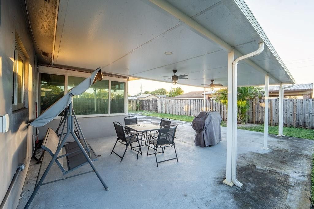 2501 NW 84th Way, Sunrise, FL 33322 Photo