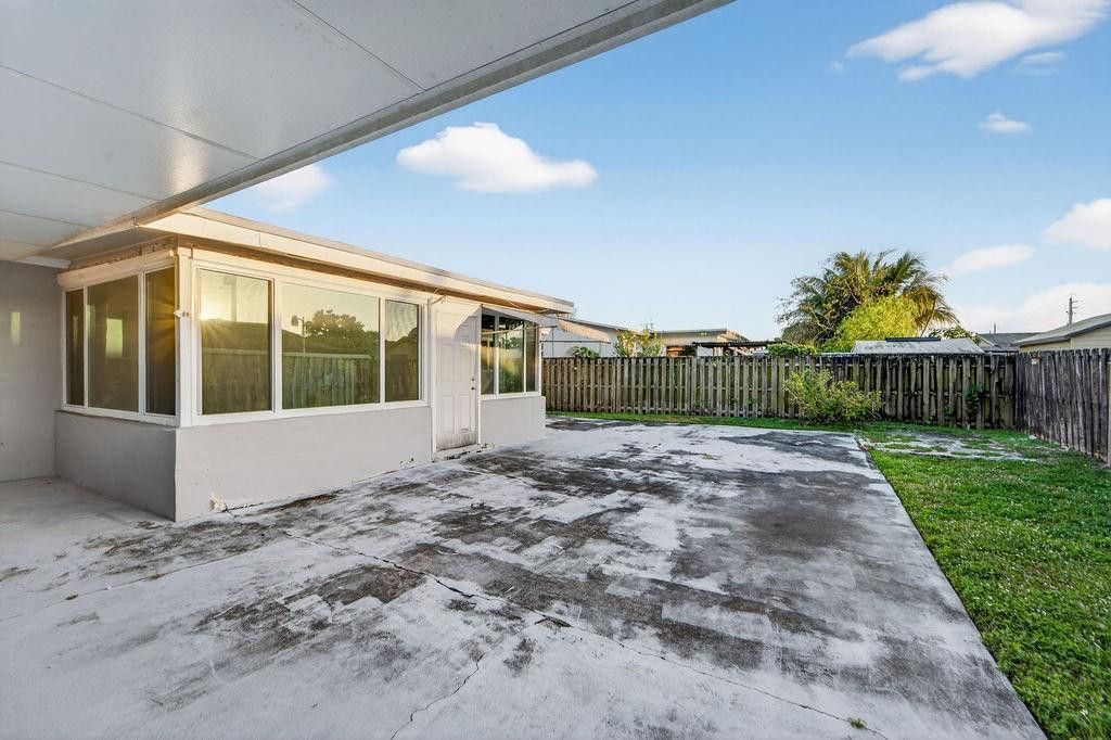 2501 NW 84th Way, Sunrise, FL 33322 Photo