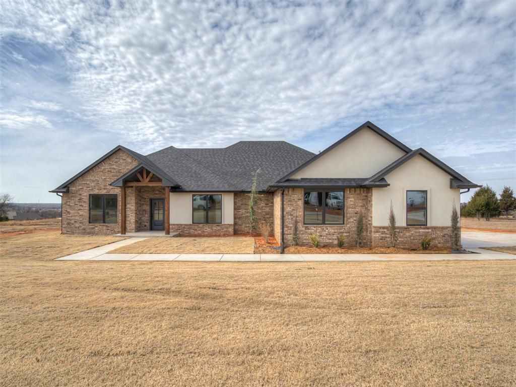 1208 Twin Oaks Drive, Blanchard, OK 73010 Main Photo