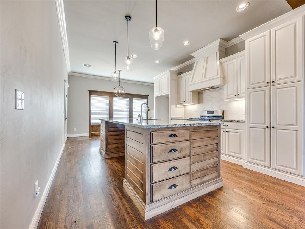 3349 Sage Brush Place, Yukon, OK 73099 Main Photo