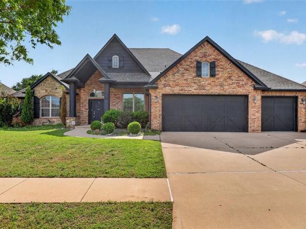 18509 Feliz Drive, Edmond, OK 73012