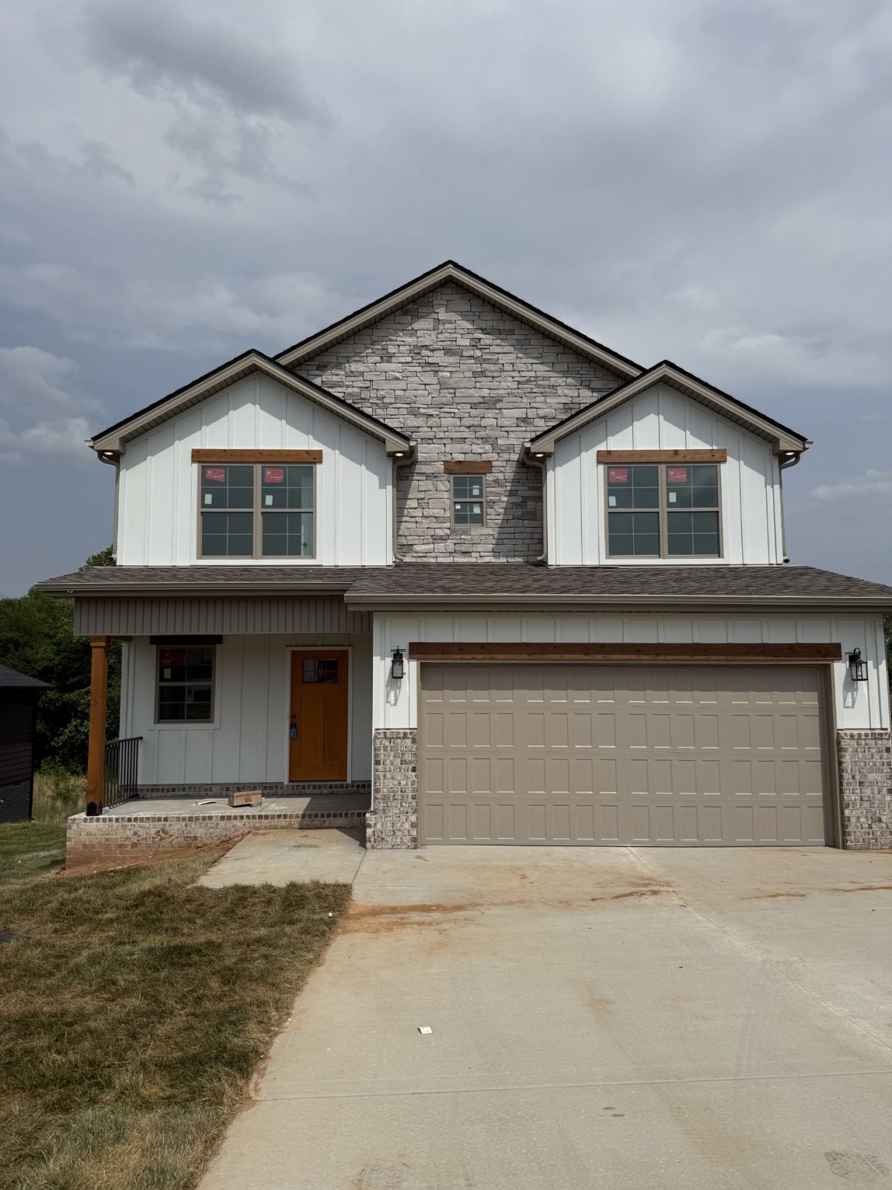 1596 Collins View Way, Clarksville, TN 37043 Main Photo