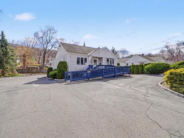 75 Ramapo Road, Garnerville, NY 10923