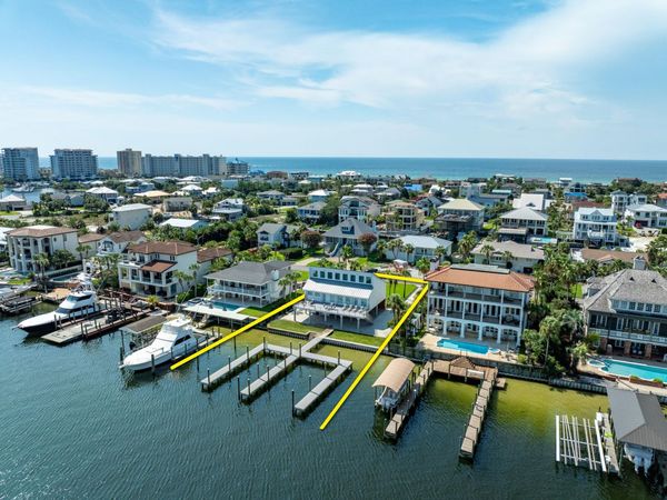 611 Lagoon Drive, Destin, FL 32541