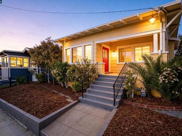 2011 Rosedale Ave, Oakland, CA 94601