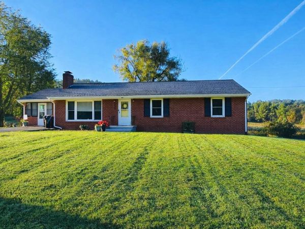 10321 Old Shilling RD, Bent Mountain, VA 24059