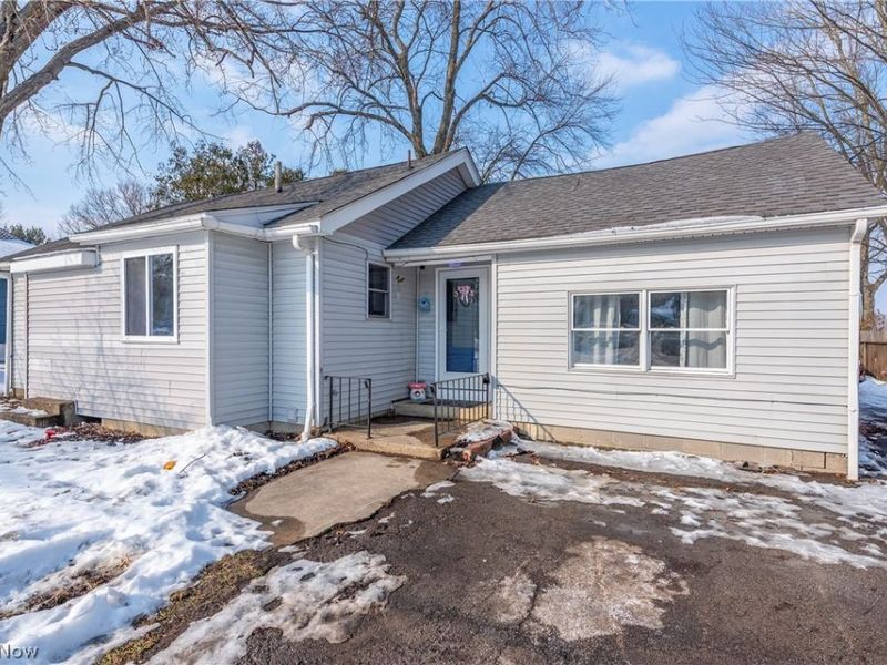 26860 Royalton Road, Columbia Station, OH 44028 Photo 2