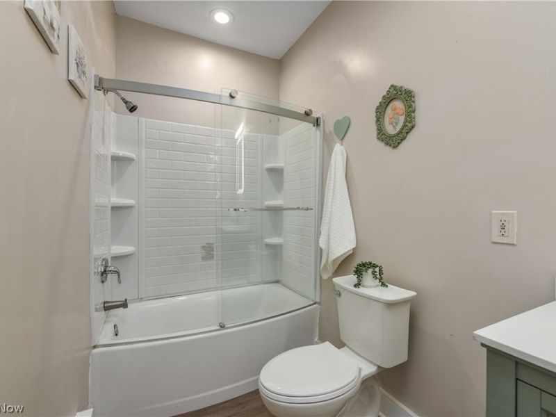 26860 Royalton Road, Columbia Station, OH 44028 Photo 8