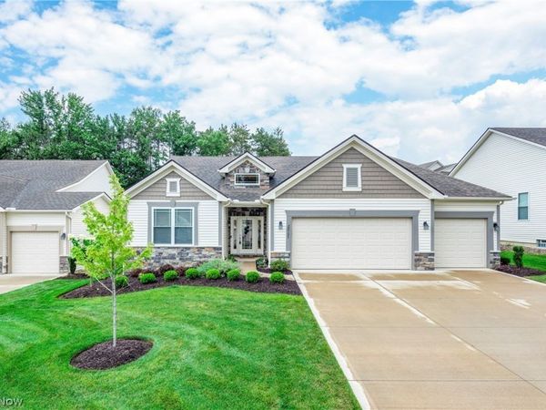 22125 Olde Creek Trail, Strongsville, OH 44149