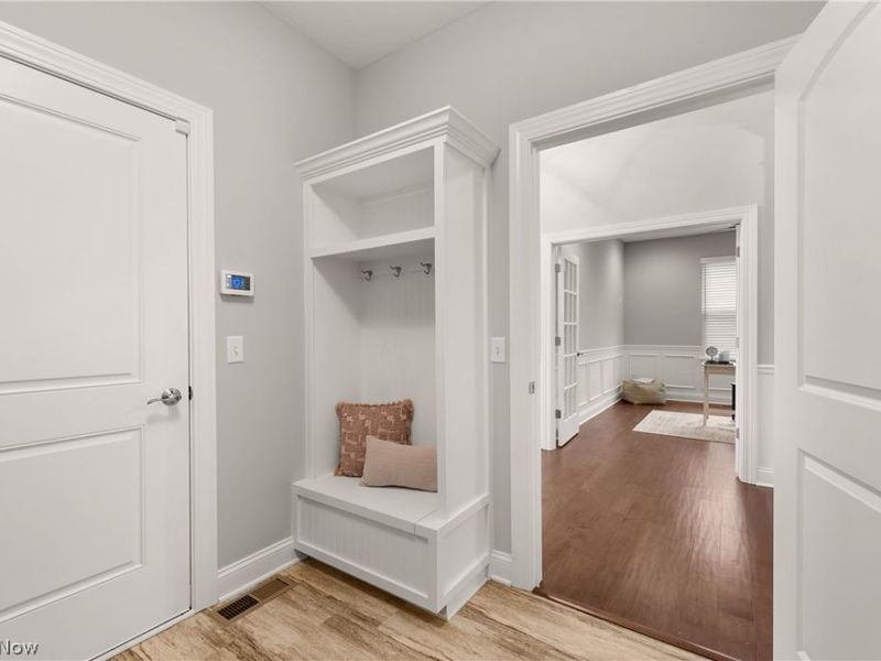 22125 Olde Creek Trail, Strongsville, OH 44149 Photo 10