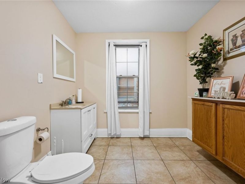 3214 Prospect Avenue E, Cleveland, OH 44115 Photo 24