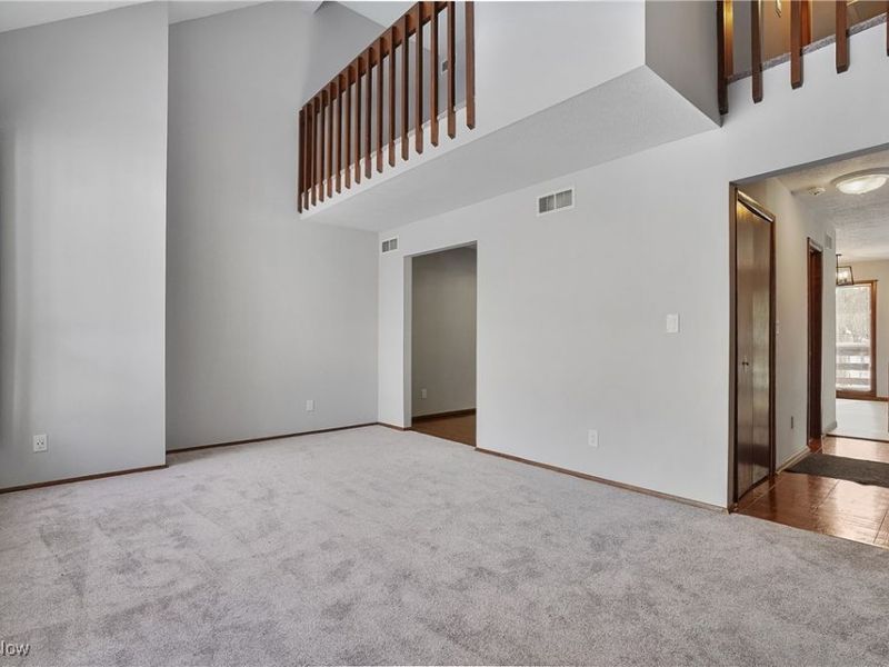 2072-2076 White Oak Drive, Stow, OH 44224 Photo 19