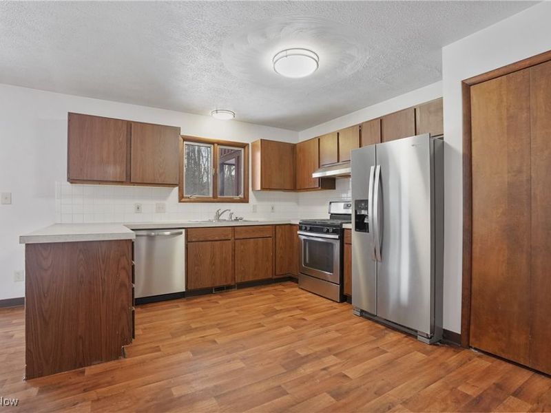 2072-2076 White Oak Drive, Stow, OH 44224 Photo 37