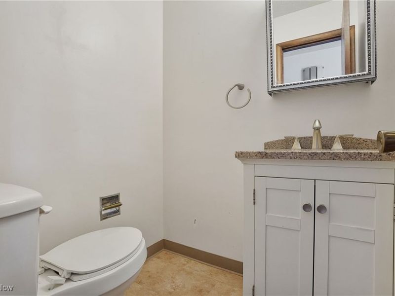 2072-2076 White Oak Drive, Stow, OH 44224 Photo 42