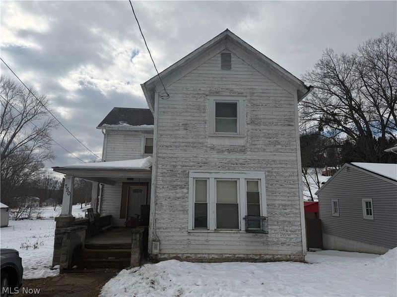 750 Cross Street, Newcomerstown, OH 43832 Photo 1