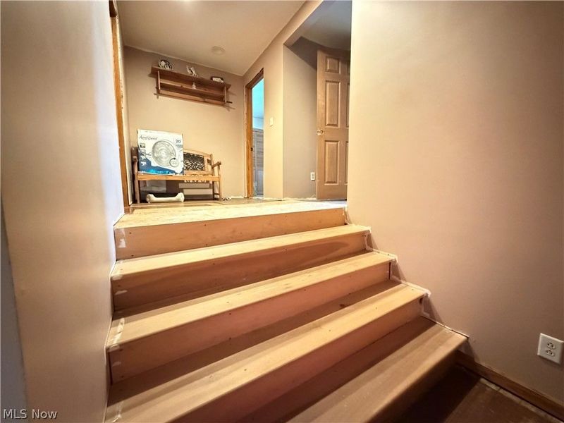 750 Cross Street, Newcomerstown, OH 43832 Photo 14