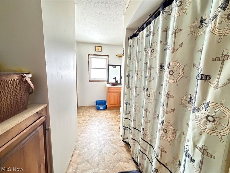 750 Cross Street, Newcomerstown, OH 43832 Photo 21