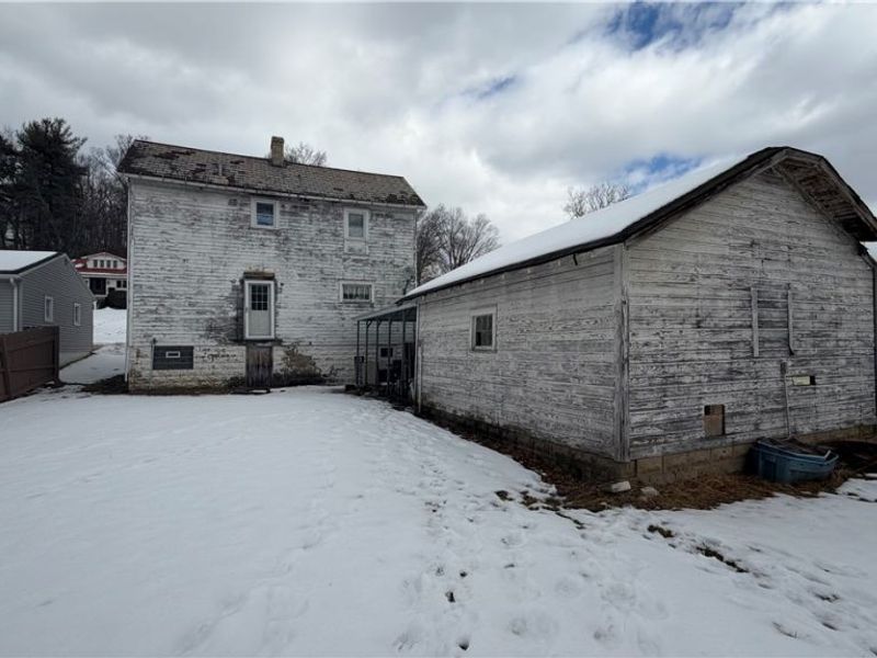 750 Cross Street, Newcomerstown, OH 43832 Photo 5