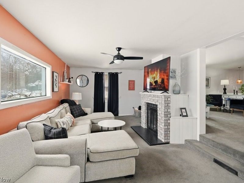 2190 Waterbury Drive, Uniontown, OH 44685 Photo 20