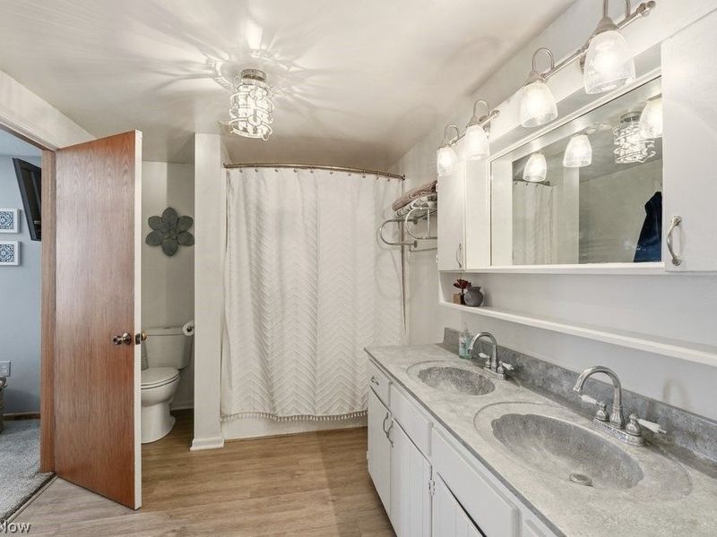 2190 Waterbury Drive, Uniontown, OH 44685 Photo 27