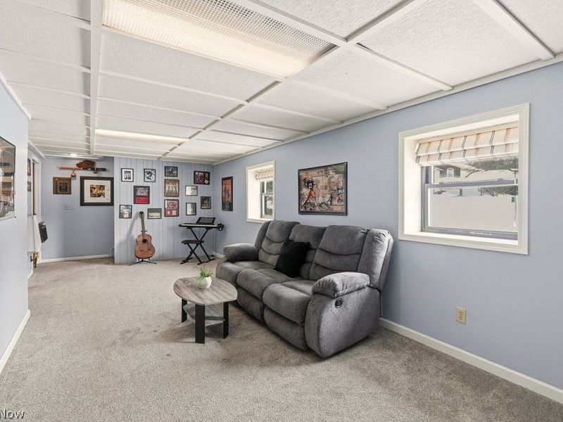 2190 Waterbury Drive, Uniontown, OH 44685 Photo 32