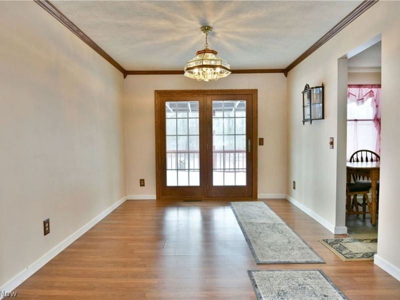 2516 Mahan Denman Road, Cortland, OH 44410 Photo 18