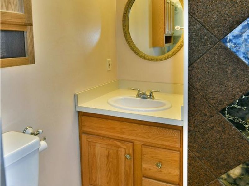 2516 Mahan Denman Road, Cortland, OH 44410 Photo 28