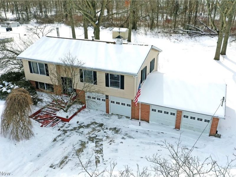 2516 Mahan Denman Road, Cortland, OH 44410 Photo 3